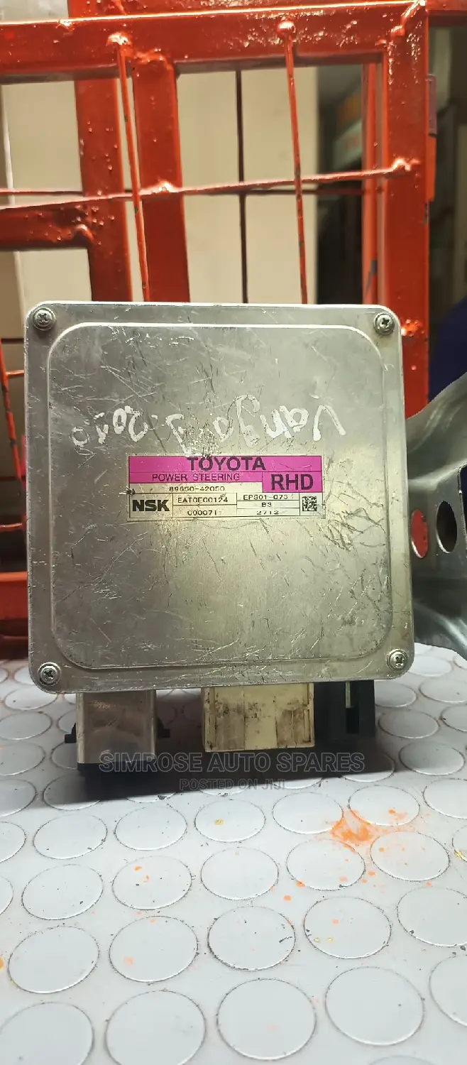 Toyota Vanguard Power Steering Cotrol Unit.