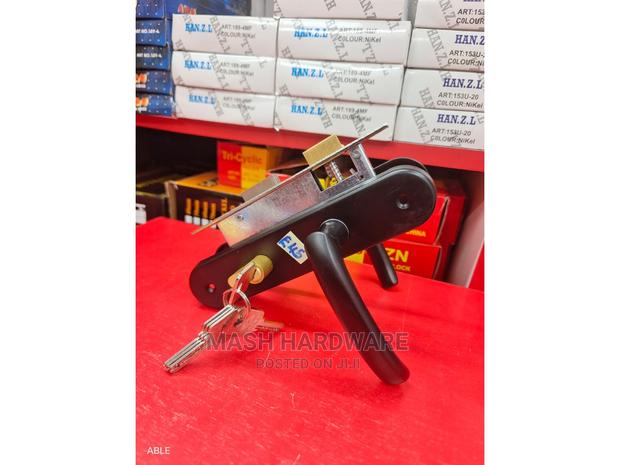 Excelent Design E45 Door Lock - main view