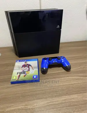 Standard Version Play Station 4 Fifa15, 20