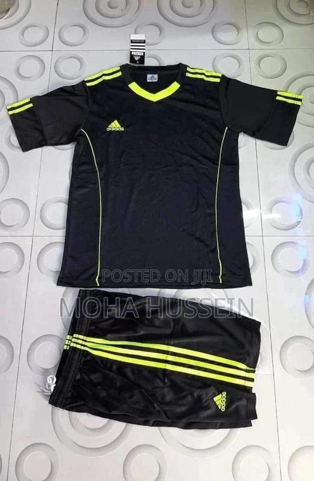 Football Uniforms - thumbnail 5