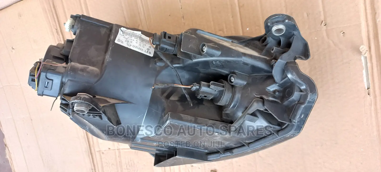 VW Up! Left Headlight