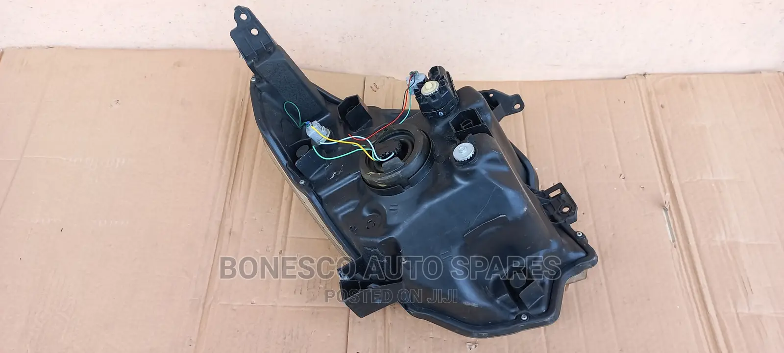 Suzuki Wagon R 2014 Nonxenon Headlight