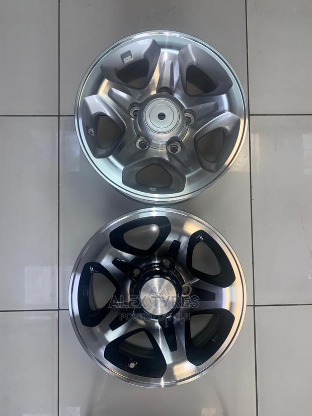 Size 16 Inches Landcruiser Sliver and Black Sliver Rims
