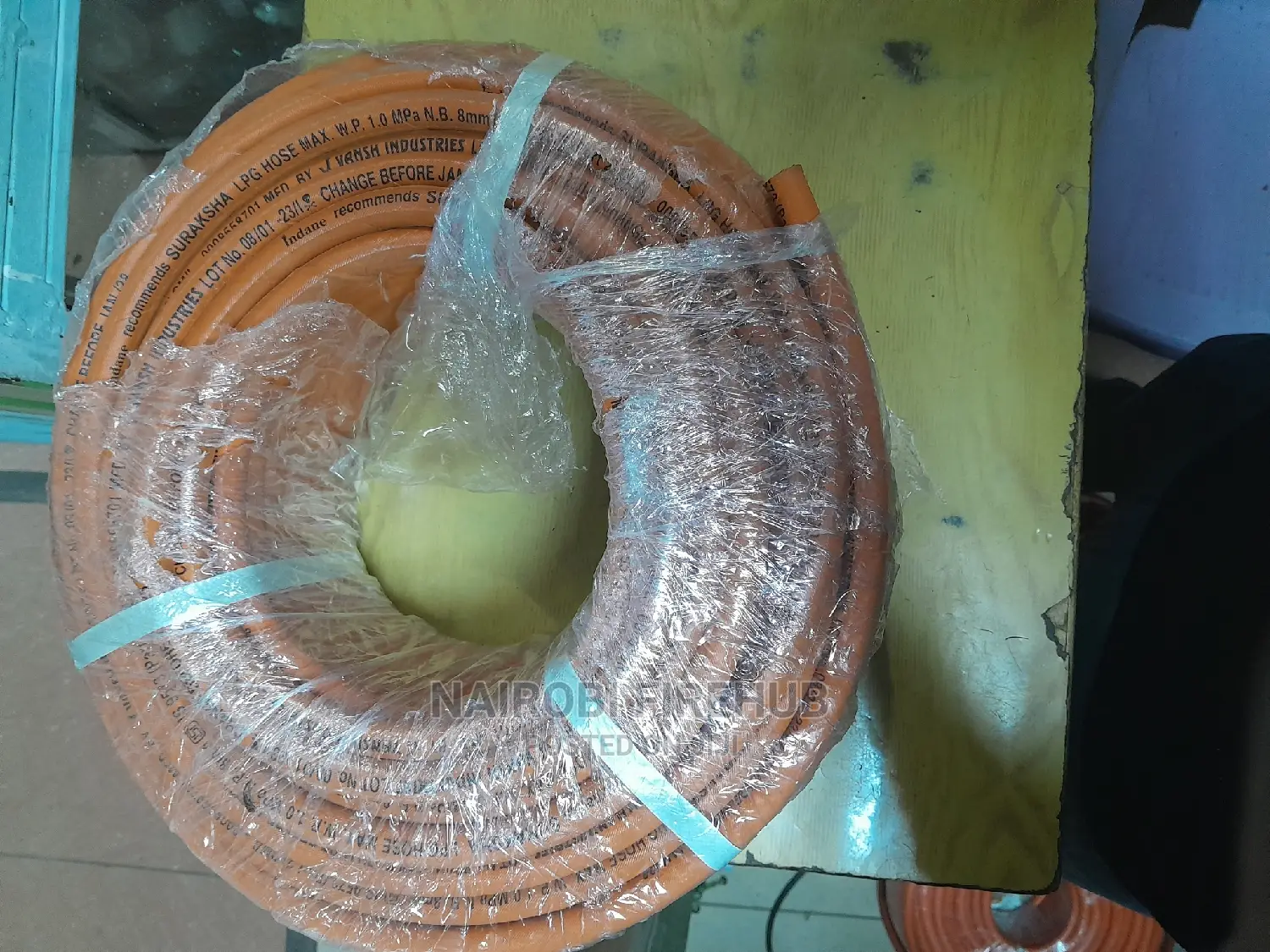 Armoured Hose Pipe / Gas Rubber Pipe