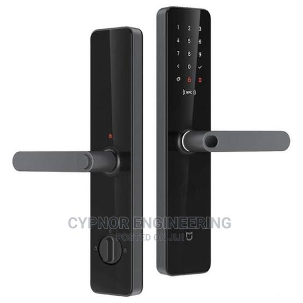 Keyless Entry Revolution: Embrace Intelligent Door Locks