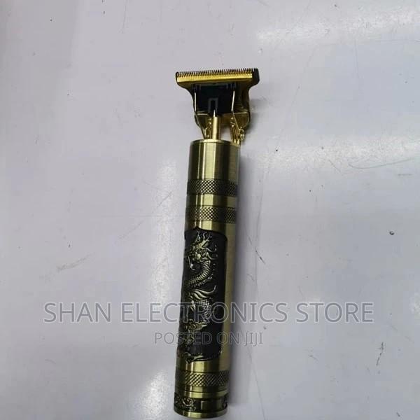 Rechargeable Professional Hair Clippers.;