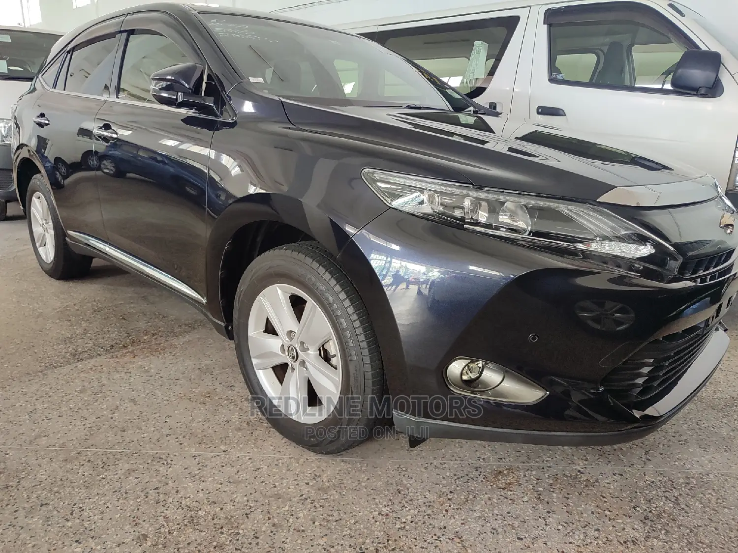 Toyota Harrier 2.0 4WD 2016 Matt Black
