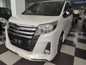 Toyota Noah 2016 Pearl