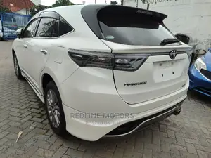 Toyota Harrier 2.0 2016 Pearl