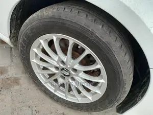 Volkswagen Passat 2016 White