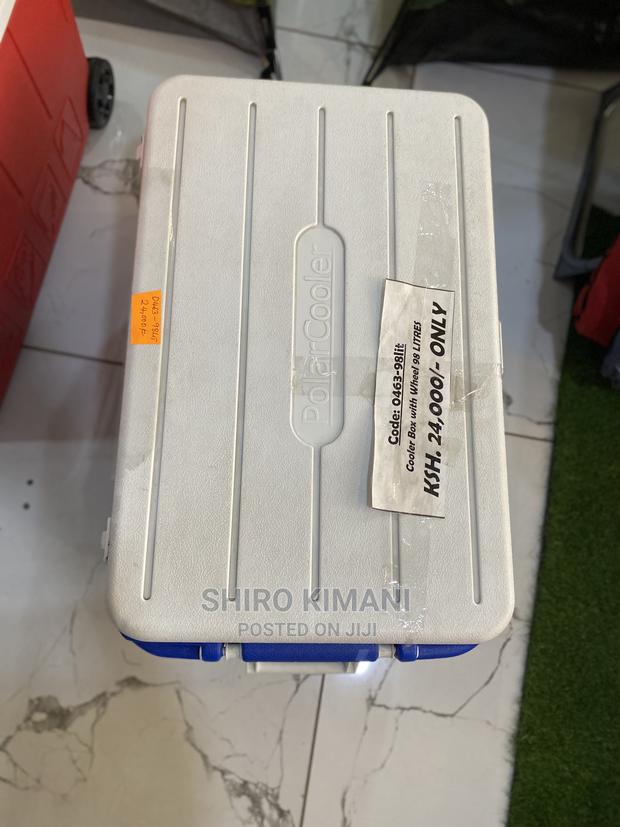 98L Brand New Cooler Box - thumbnail 5