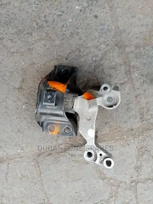 Engine Mount X-Trail, Dualis, Lafesta,Serena.