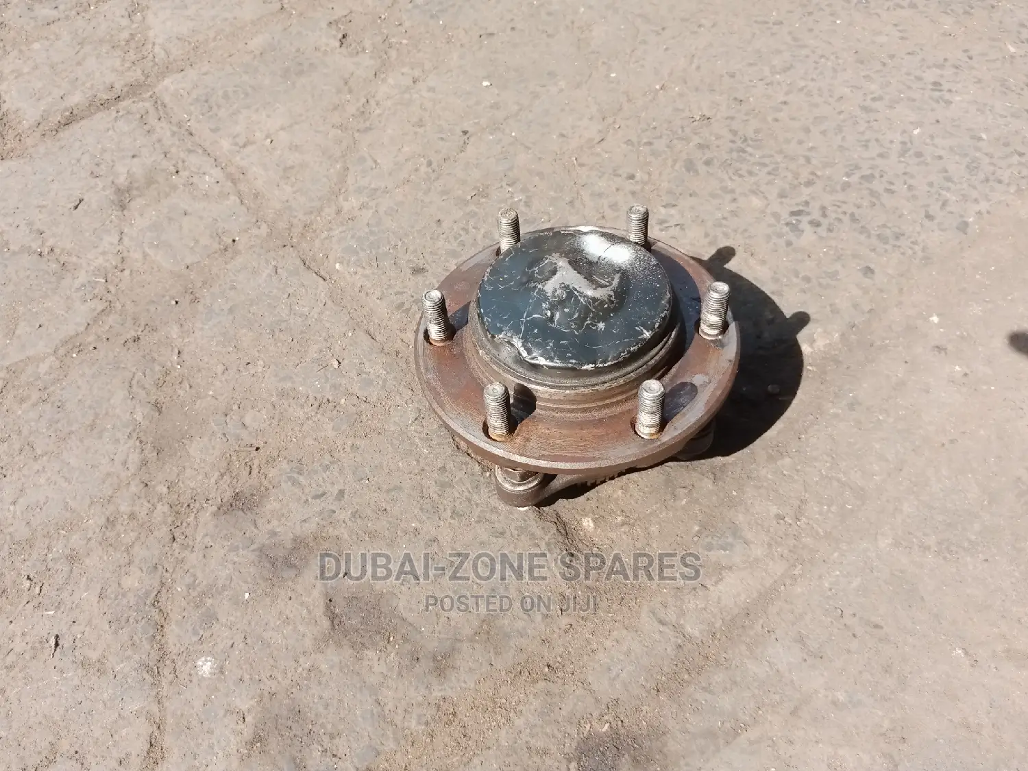 Front Wheel Hub Hilux 4-Wheel Drive D-4d Vigo.