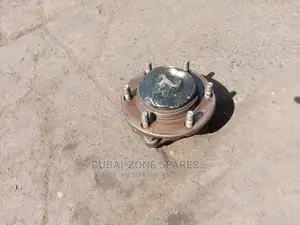 Front Wheel Hub Hilux 4-Wheel Drive D-4d Vigo.
