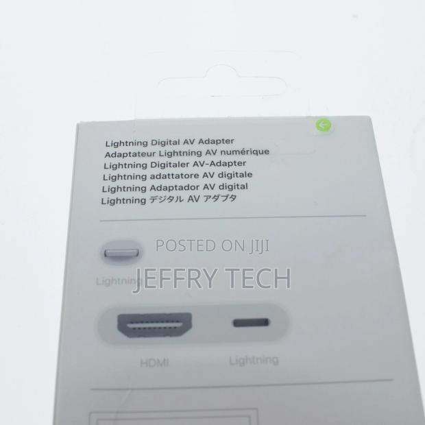 Apple Lightning to HDMI Digital AV Adapter OEM {MD826ZM/A A1 - thumbnail 4