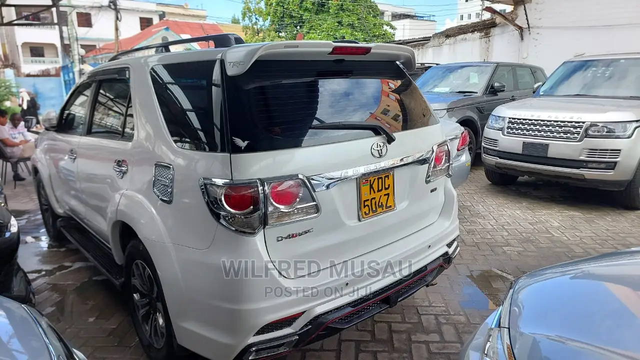 Toyota Fortuner 2015 White