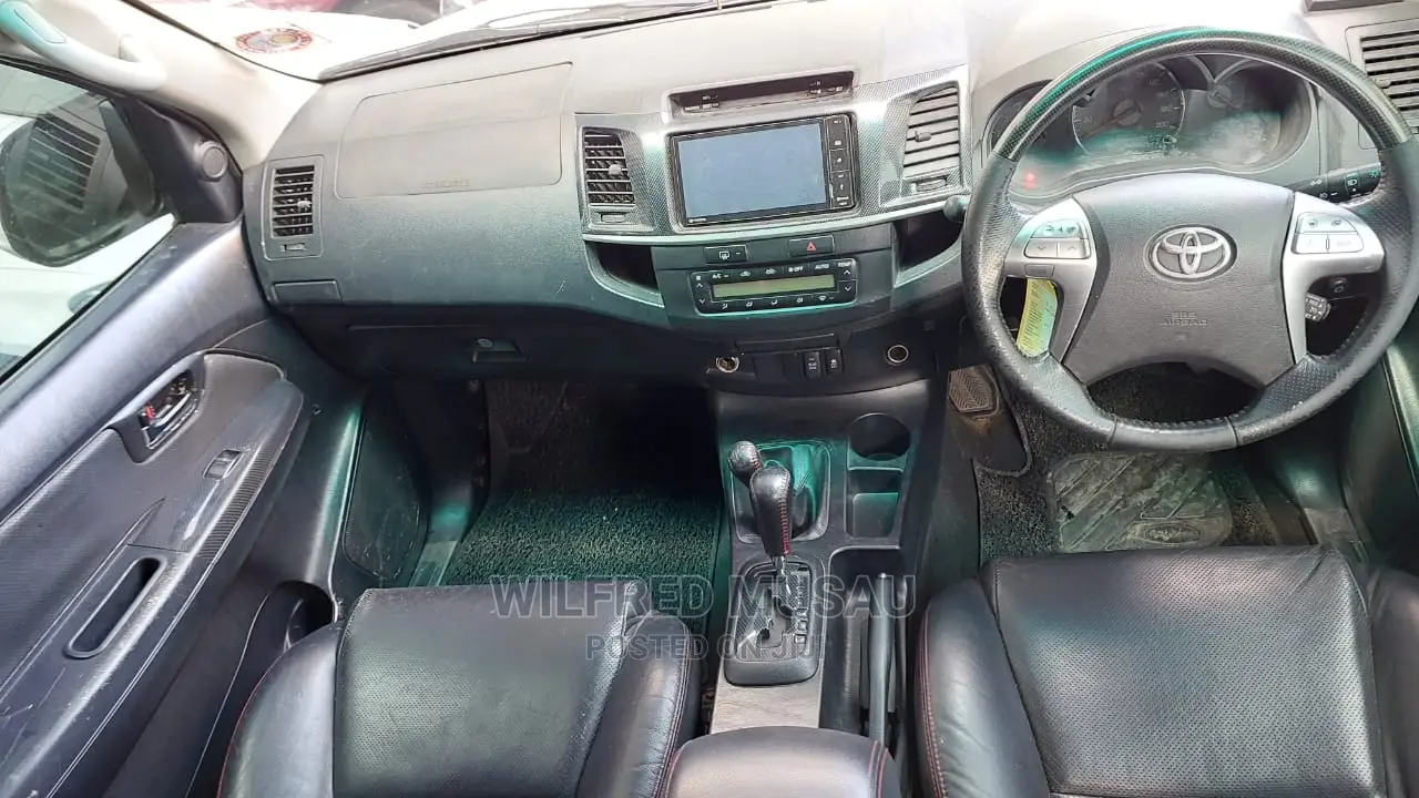 Toyota Fortuner 2015 White