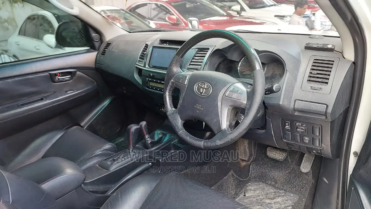 Toyota Fortuner 2015 White