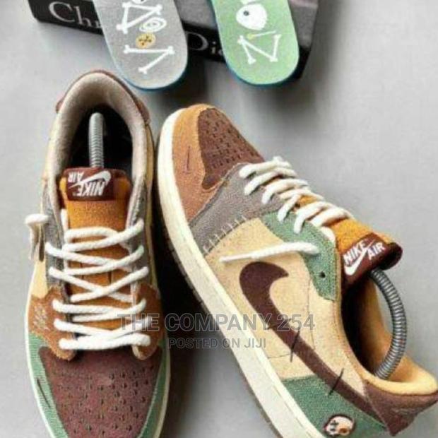 Jordan 1 Low OG × Zion Williamson 
" Voodoo" - thumbnail 2