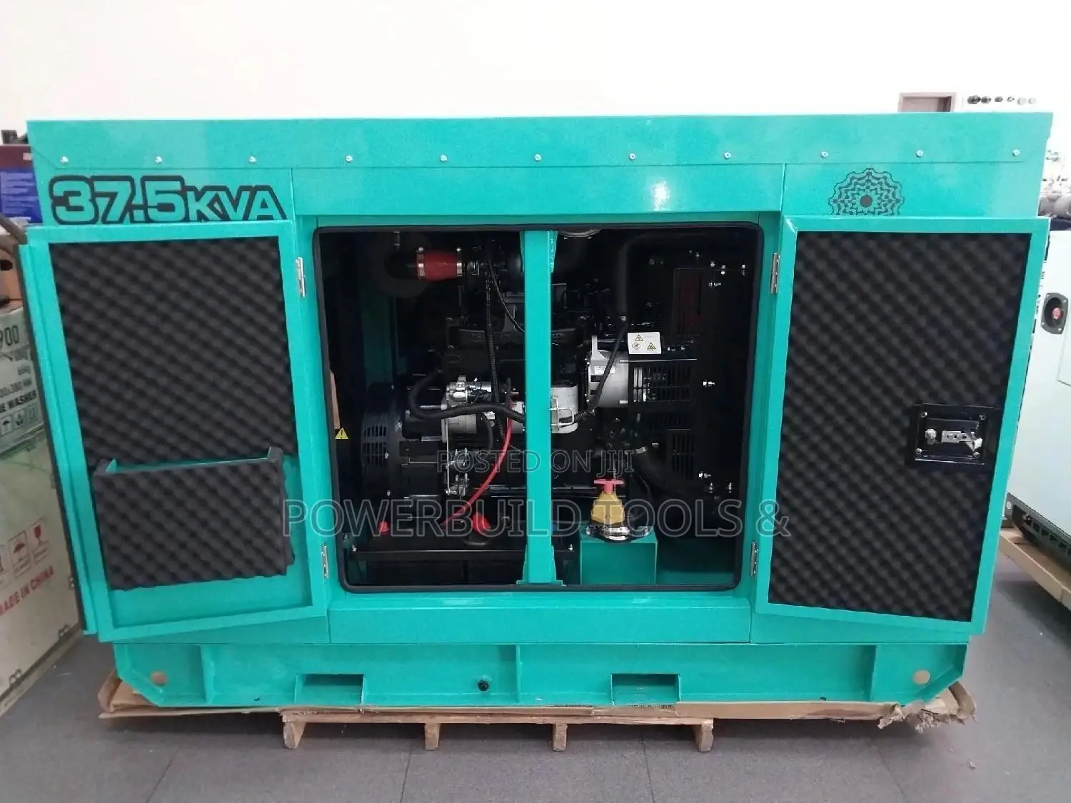 37.5KVA Italy Cummins Generator With Stamford Alternator