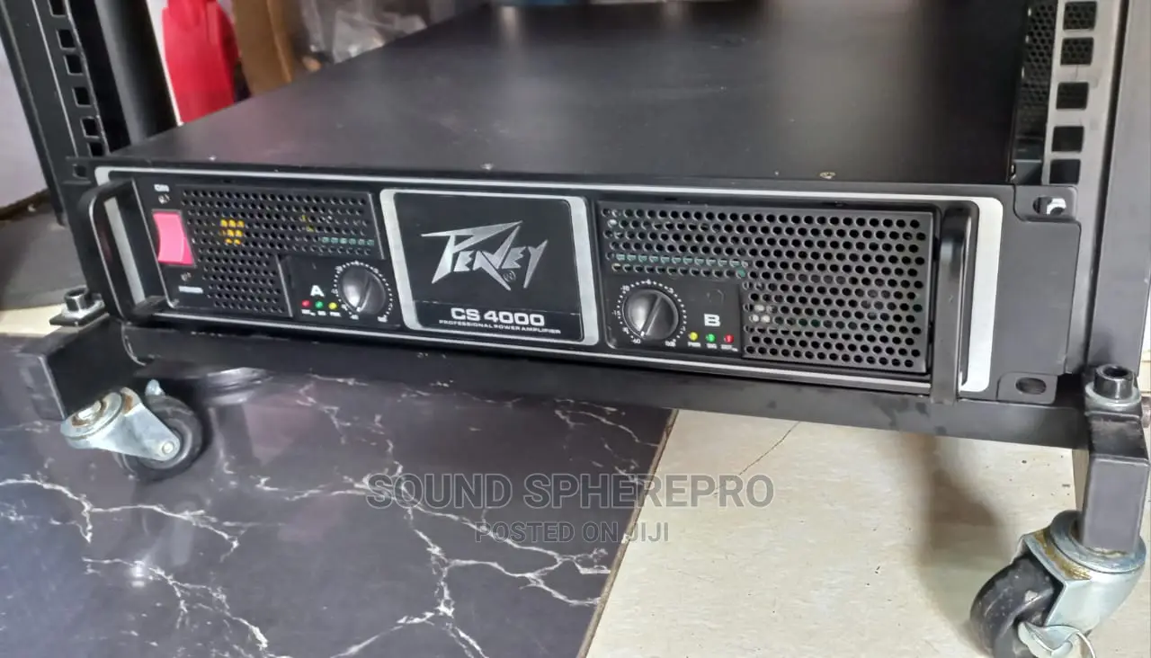 Peavey CS4000 Amplifier