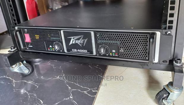 Peavey CS4000 Amplifier