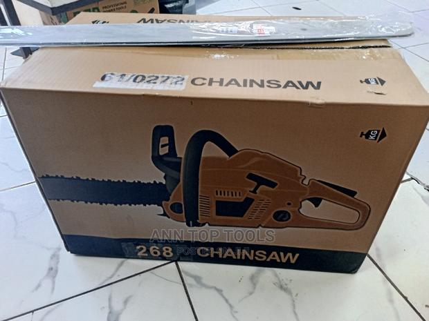 272 Hv Real Chainsaw - thumbnail 2