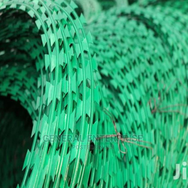 Green Razor Wire Galvanized 10 Mm Razor Wire