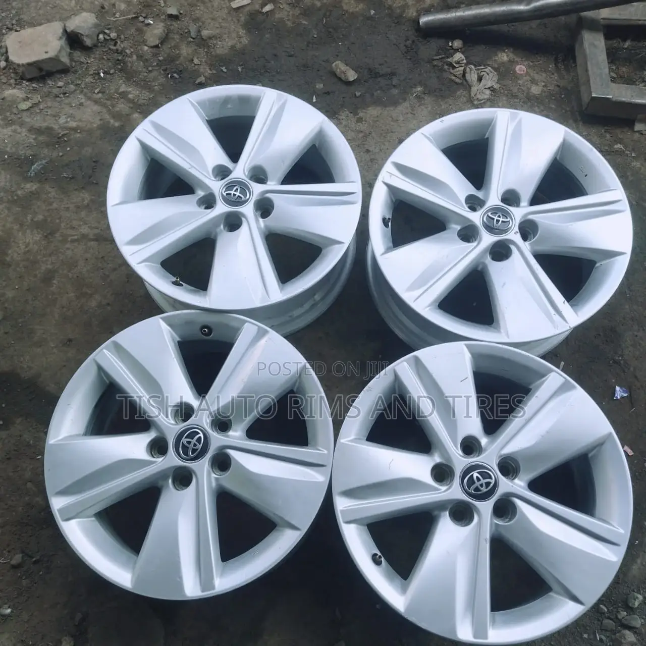Original 17 Inch Rims New Harrier