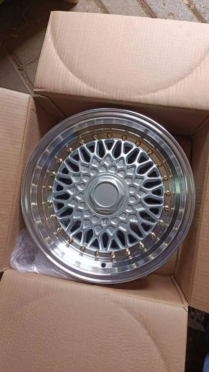 Size 15 Offset Universal Rims Set