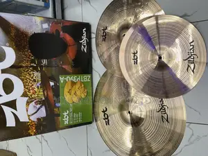 Zildjian ZBT 390-a Drumset Cymbals With Bag
