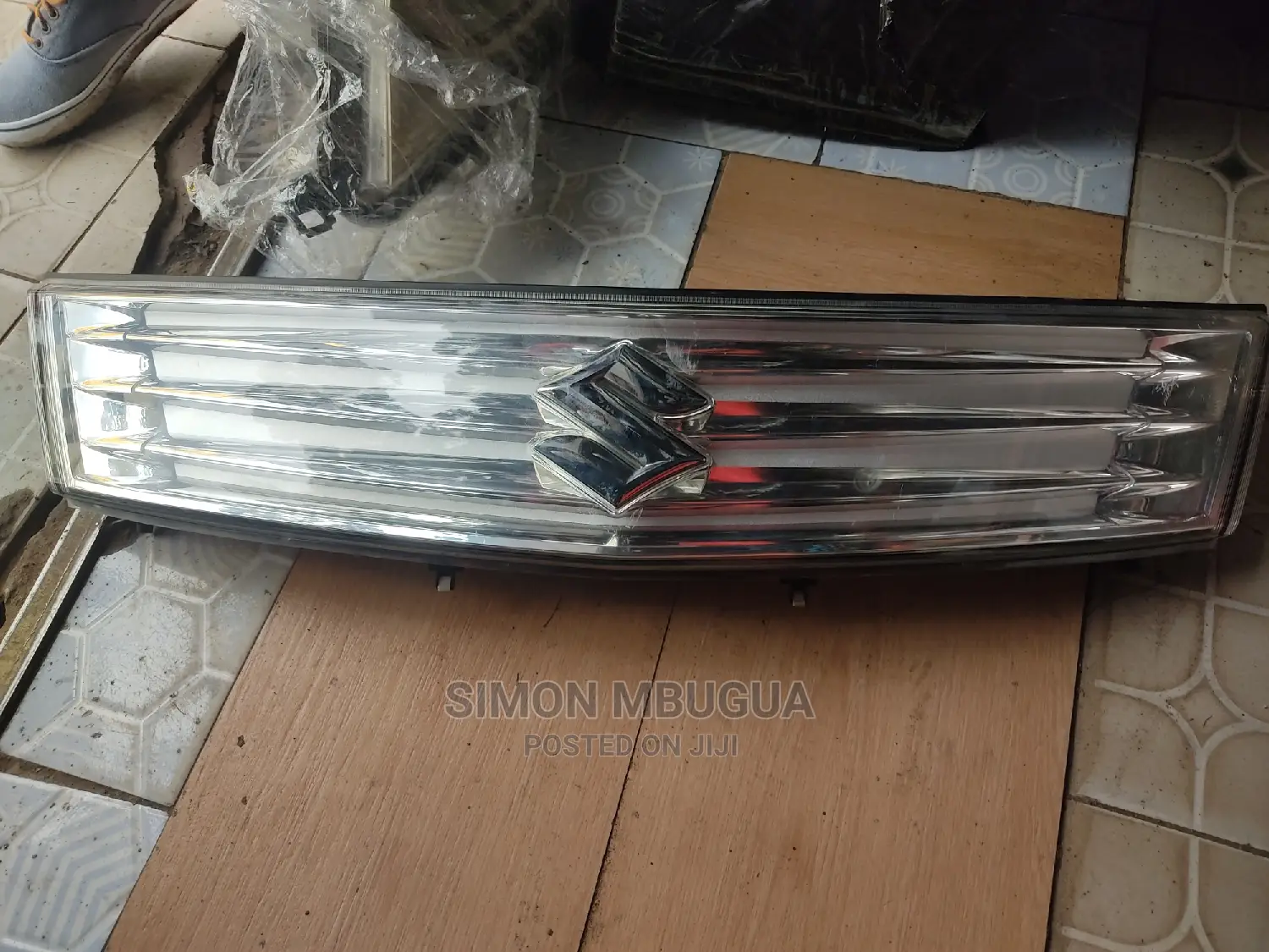 Suzuki Solio/Mitsubishi Delica Grille