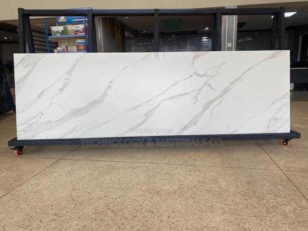 Kitchen White Grey Countertop {2.6M X 0.8M} - thumbnail 2