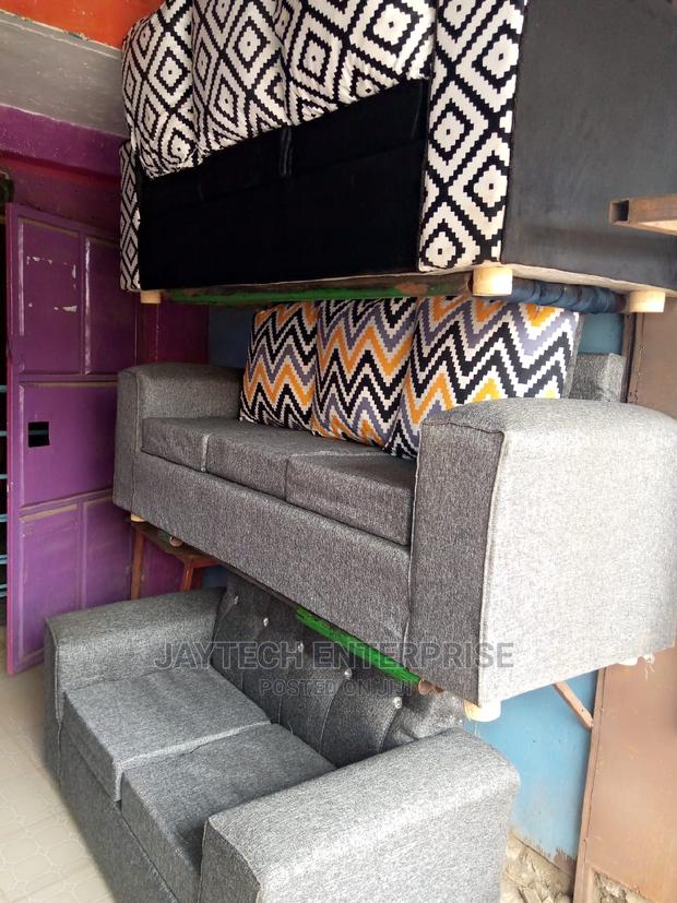 New 3 Seaters Sofa - thumbnail 2