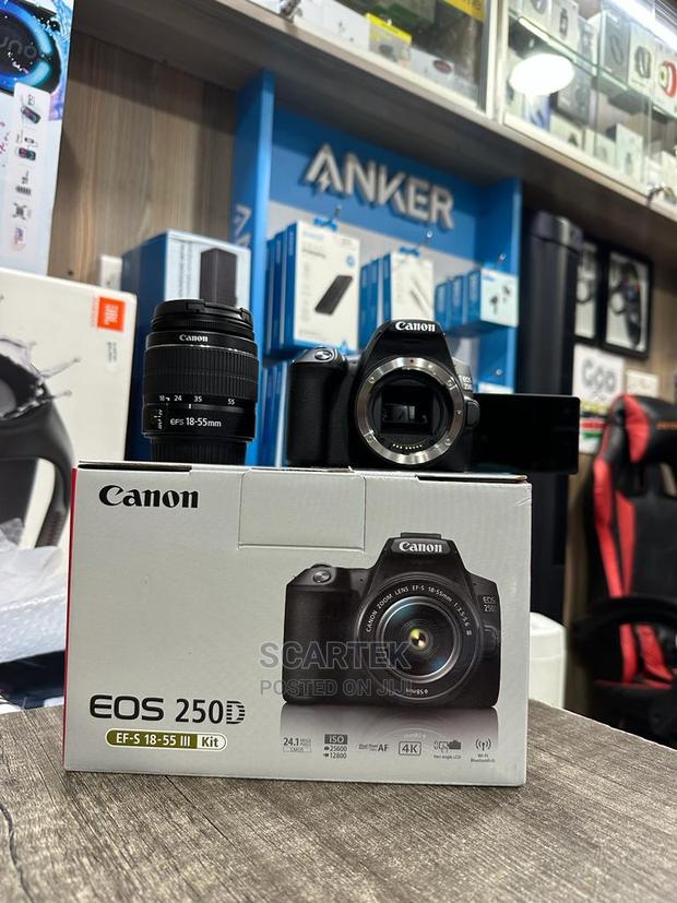 Canon Eos 250d - main view