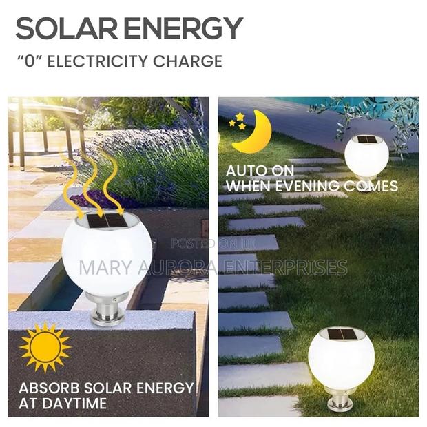 Waterproof Solar Garden Light - thumbnail 2