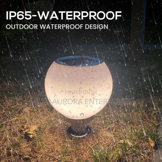 Waterproof Solar Garden Light - thumbnail 3