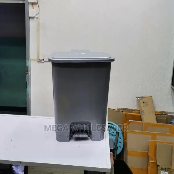 Warranted Foot Pedal Garbage Waste Bin 30 Litres in Nairobi Central
