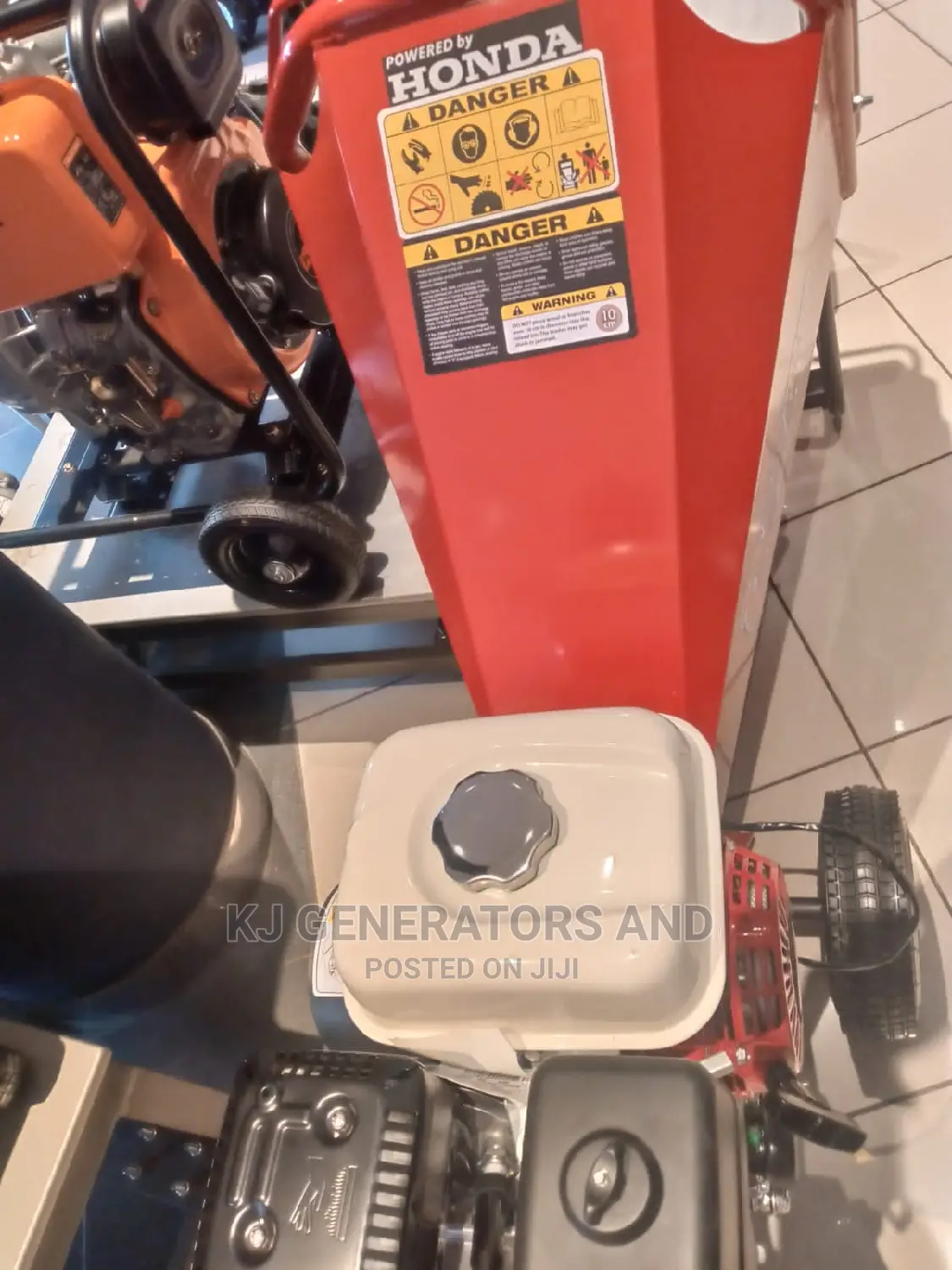 Wood Chipping Machine in Stock