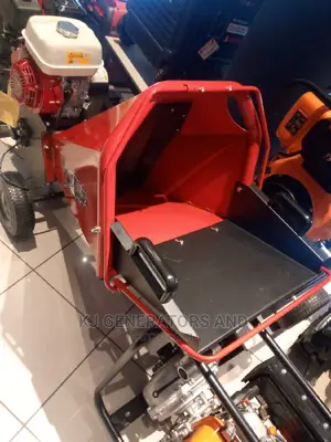 Wood Chipping Machine in Stock
