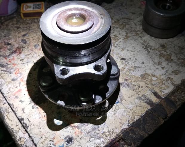 Subaru Impreza 2 Wheel Hub