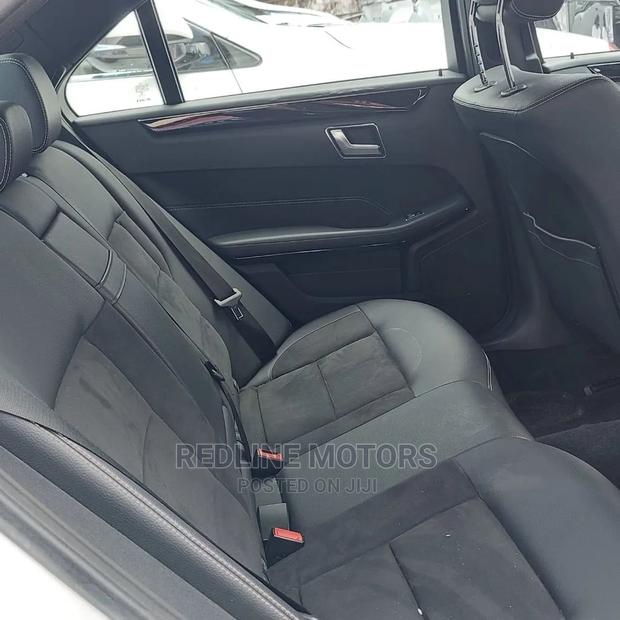 Mercedes-Benz E250 2016 Pearl - thumbnail 2