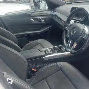 Mercedes-Benz E250 2016 Pearl