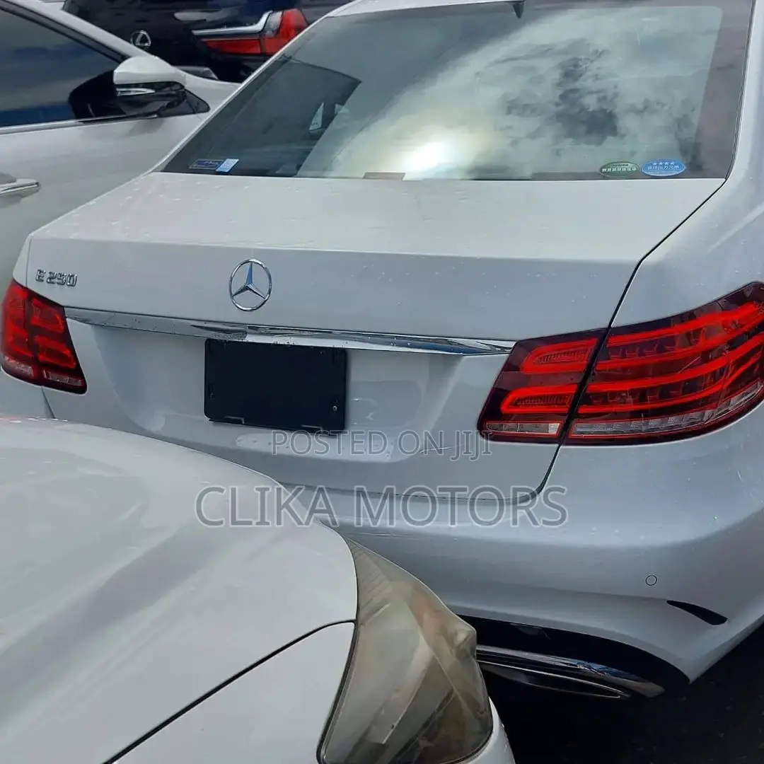 Mercedes-Benz E250 2016 Pearl