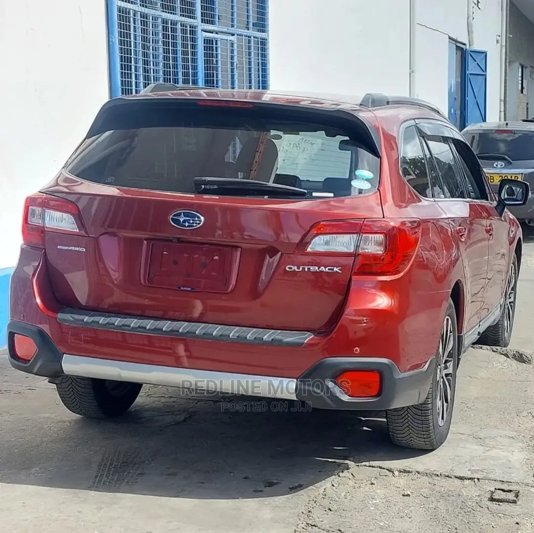 Subaru Outback 2.5i AWD 2016 Red