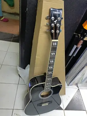 Yamaha Semi Acoustic Guitars