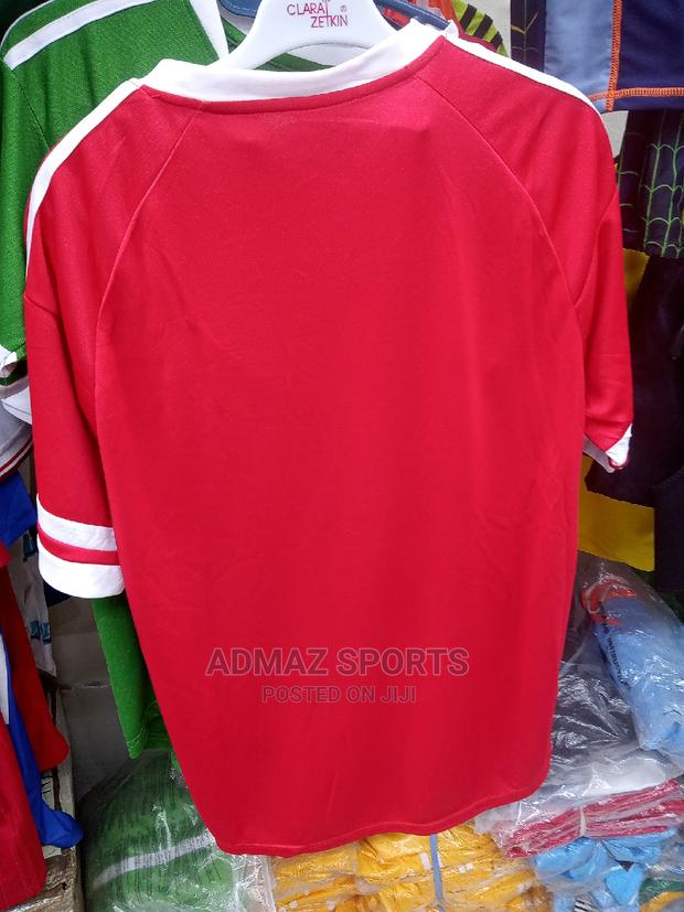 Full Football Kit - thumbnail 2