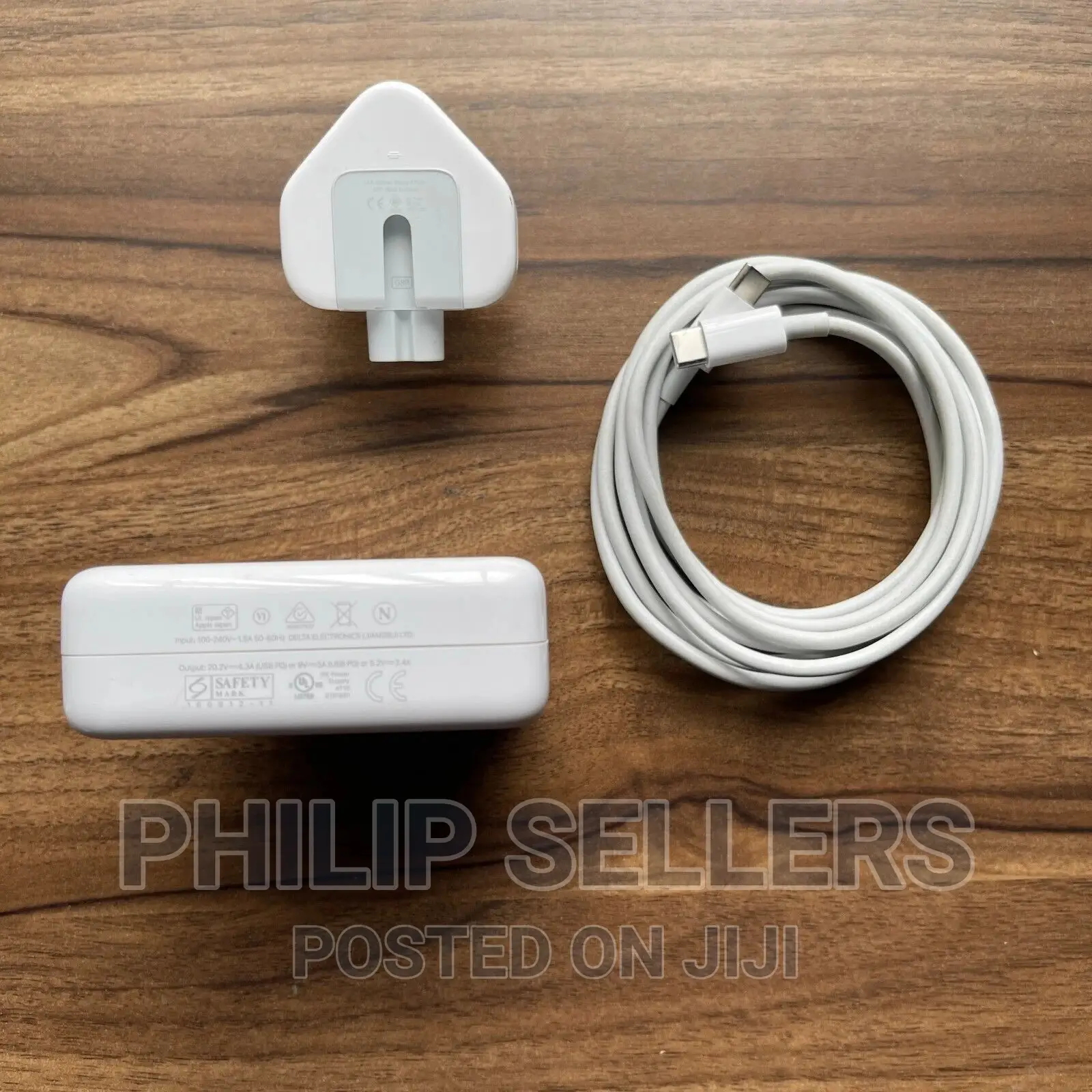 Apple 87w USB-C Charger Power Adapter - A1719 - Macbook Pro