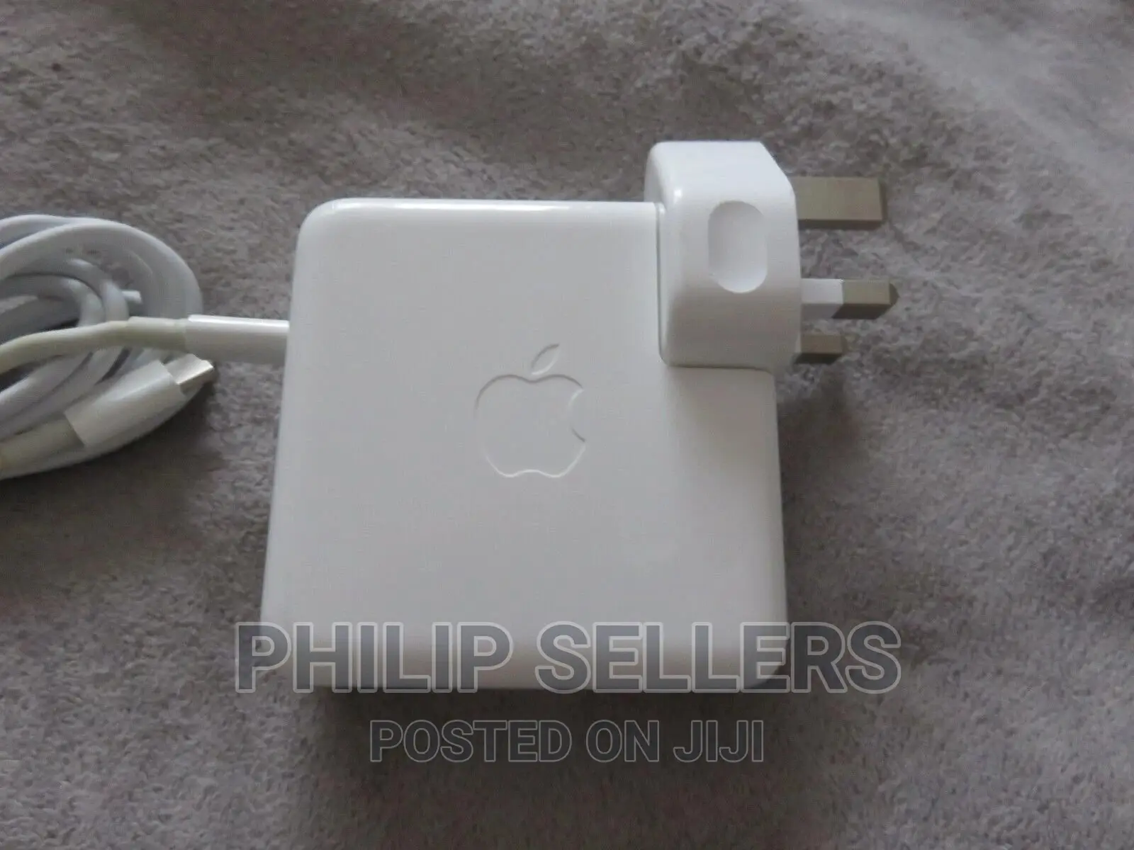 100% Genuine Apple 61W USB-C Power Adapter - A1718