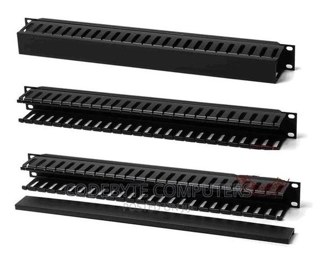 Vention 24 U Cable Manager - main view